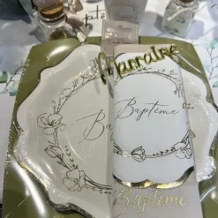 8 ASSIETTES CARTON BAPTÊME VÉGÉTAL OR 23CM CRÈME