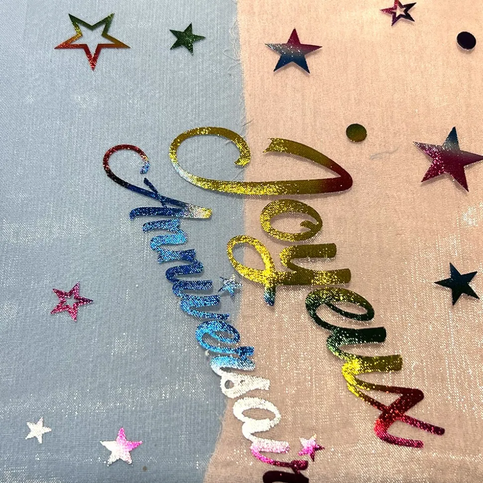CHEMIN DE TABLE JOYEUX ANNIVERSAIRE MULTICOLORE